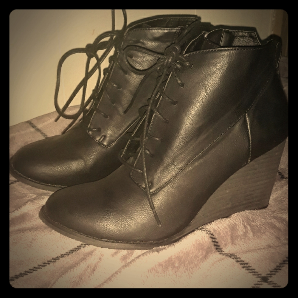 Black wedged combat boots